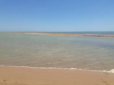 a view of the ocean from the beach at ستوديو كومباوند طيبة فيو in Hurghada