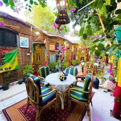 peace garden hostel & camp