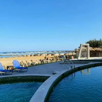 Turtles beach resort hourghada studio view sea view pool private beach jacuzzi security air-conditioned Cafe restaurant on the beach and a large sunny balcony