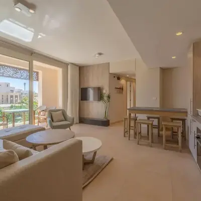 Modern 1BR