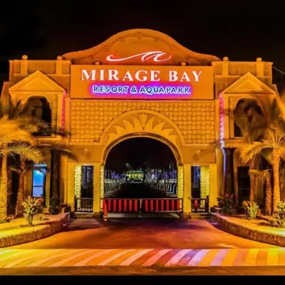 Apartment 2 bedroom and 2 Bathroom pool view at mirage bay