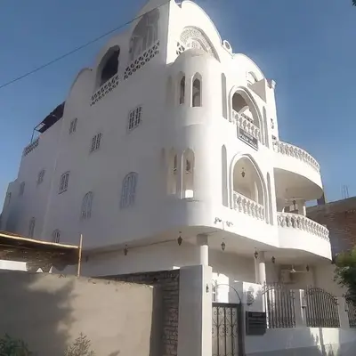 Luxor Palm Villa