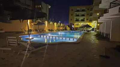 Gallery image of Fox House Resort in Hurghada