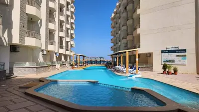 Gallery image of One bedroom sea view in alahya in Hurghada