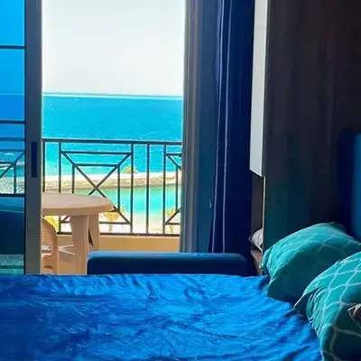 Luxurious and Cozy Seafront Studio Near Gouna