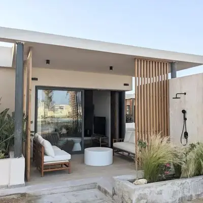Magical Cabana Steps From Beach & Pool