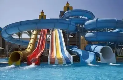 a water slide in a water park at ميراج in Hurghada