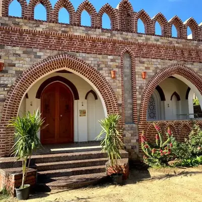 ELamir house