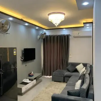 El Hadaba behind Raya