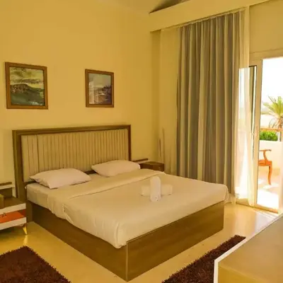Stylish 4 BR with a Private Heated Pool V15 at White Villas