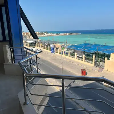 Apartment with sea view