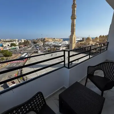 Seaside Serenity Apartment