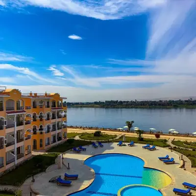 Stunning Nile view Apartment