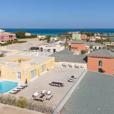 Luxury 5BD Villa with Pool