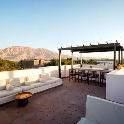 Al Wadi Hotel
