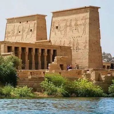 Isis Nubian Services