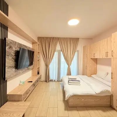 Studio in Dow Heights Compound