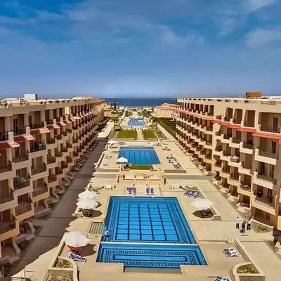 Luxury Selena Bay Apartment- Private Beach