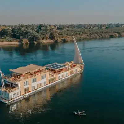 Azhar Dahabiya luxury suites