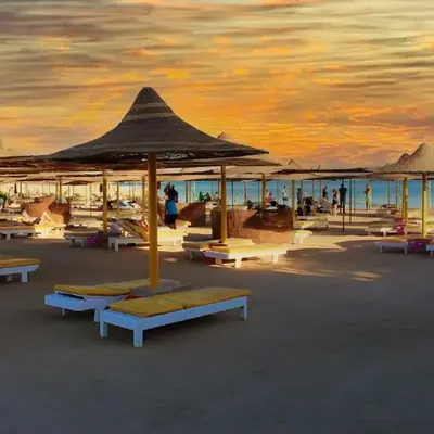 Touristic centre beach1