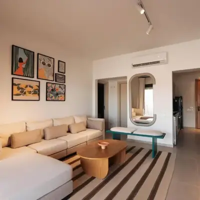 Serene 1BR Haven Kamaran