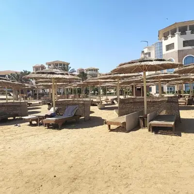 Royal Beach Resort