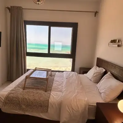 Cozy 1-Bedroom Chalet with Sea View