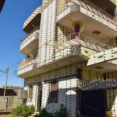 golden mountain apartments