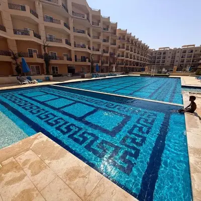 Luxurious Apartment in Selena Bay - Private Beach