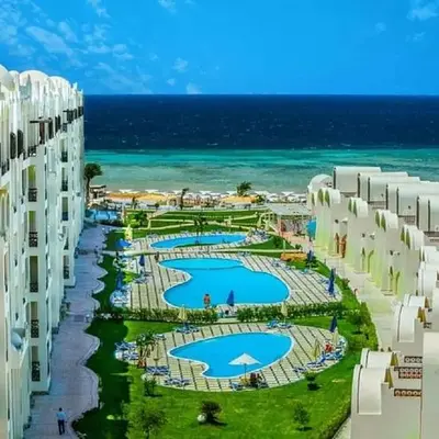 Sahl Hasheesh Finest Chalet - Gravity resort beachfront family 2 bedroom - garden pools view waterpark NON EGYPTIAN ONLY