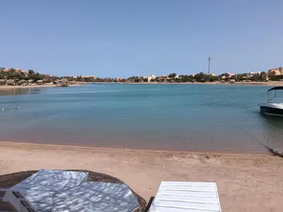 Gallery image of Lagoonfront heaven - 2BR - Italian Compound - El Gouna in Hurghada