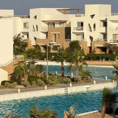 Swan Lake 3BR with Roof & Terrace