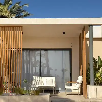 Pool front Mesca Cabana Minutes to Sandy Beach in Soma bay