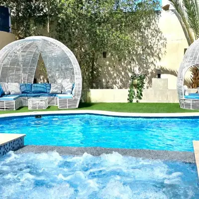 Luxury Royal Blue Family Villa 8pers private pool