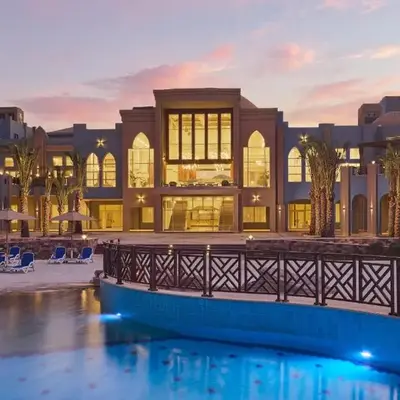 Lazuli Hotel