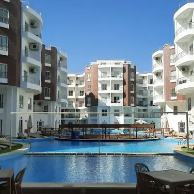 Aqua Palms Studio A210