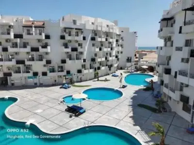 Gallery image of apartment sea view in Tiba View in Hurghada