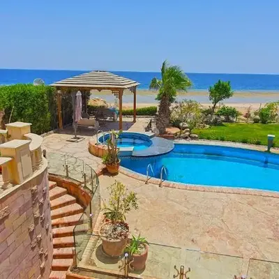 Luxury Seafront Pool Villa - 3 Stories & Roof floor - All Master Bedrooms