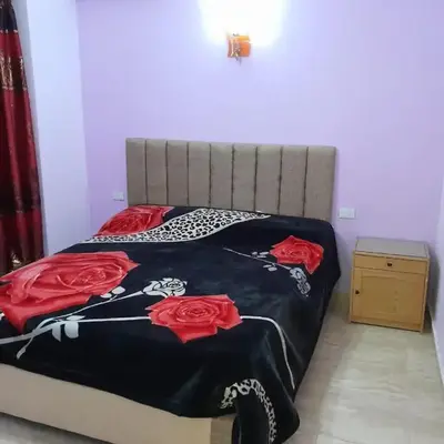 2-Bed - Sleeps 4 - Pet Friendly w Parking